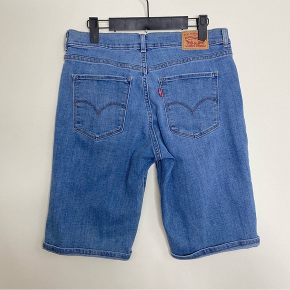 Levi’s lightly distressed Bermuda shorts 29 - Picture 5 of 6